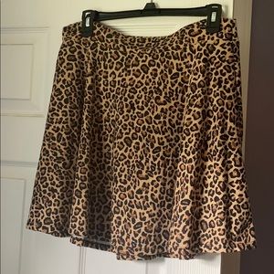 Leopard print skirt